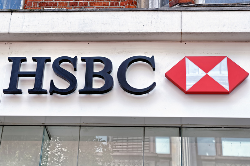 Гонконг выдал первые лицензии на stablecoin HSBC и Standard Chartered