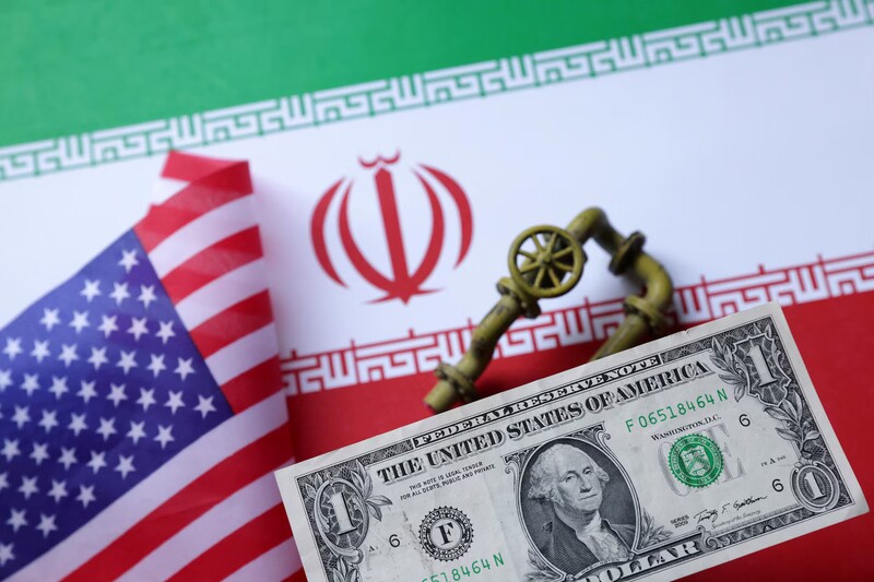 Доллар и нефть движутся синхронно с оглядкой на геополитику