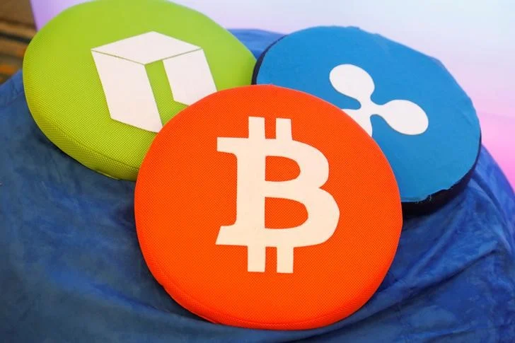 Биткоин упал до $58 700: квартальные потери на фоне ставок
