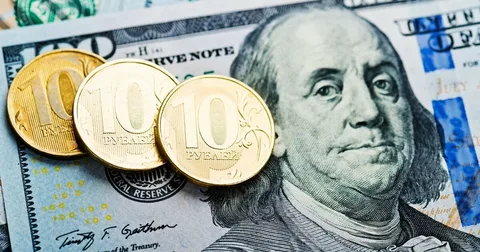 Курс доллара на межбанке превысил 75 руб. впервые с 6 мая